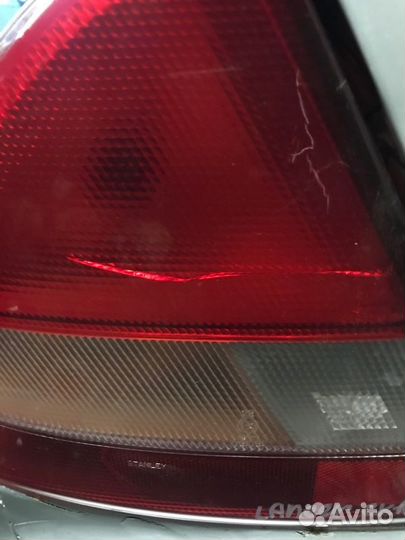 Стоп-сигнал левый Mitsubishi Lancer CK1A 4G13 1997