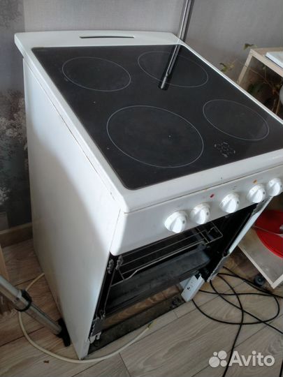 Плита электрическая стеклокерамика hansa