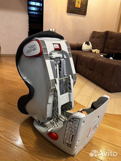 Автомобильное детское кресло Britax Roemer ll ls