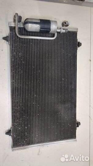 Радиатор кондиционера Pontiac Vibe 1, 2006