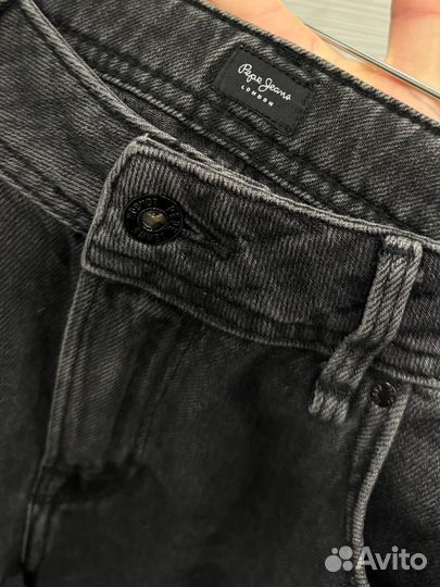 Джинсы со стразами mom fit pepe jeans 27