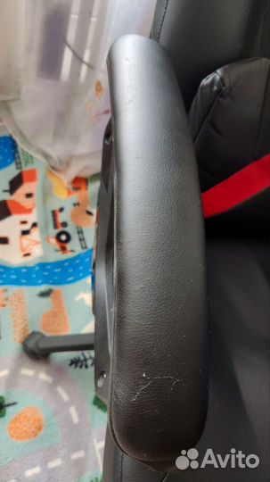 Компьютерное кресло