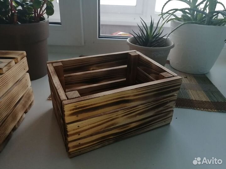 Ящик декоративный