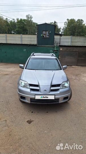 Mitsubishi Outlander 2.4 AT, 2004, 323 350 км