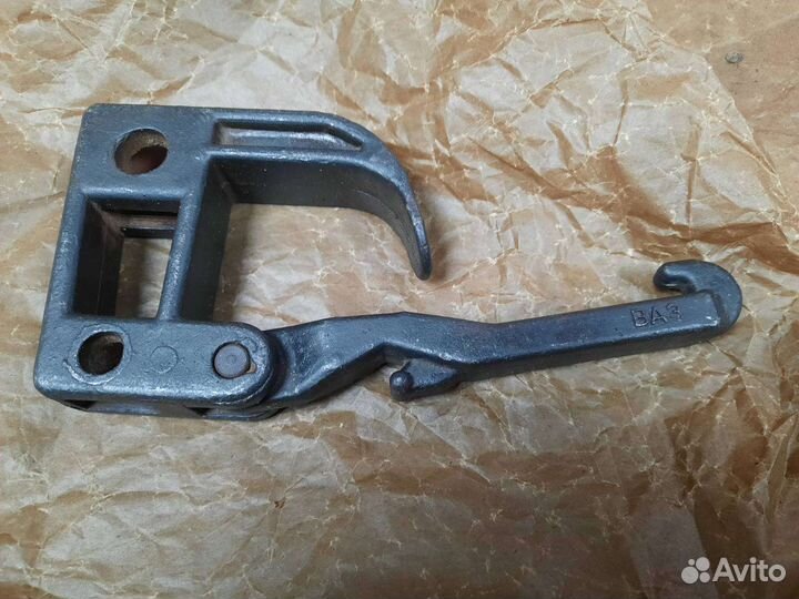 Приспособление для демонтажа шин СССР