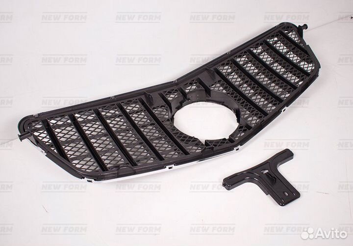Решетка радиатора AMG GT Mercedes W212