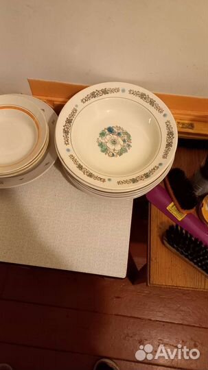 Тарелка для кухни, есть суповые