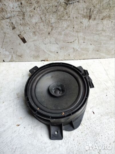 Динамик двери задней правой Mitsubishi Grandis