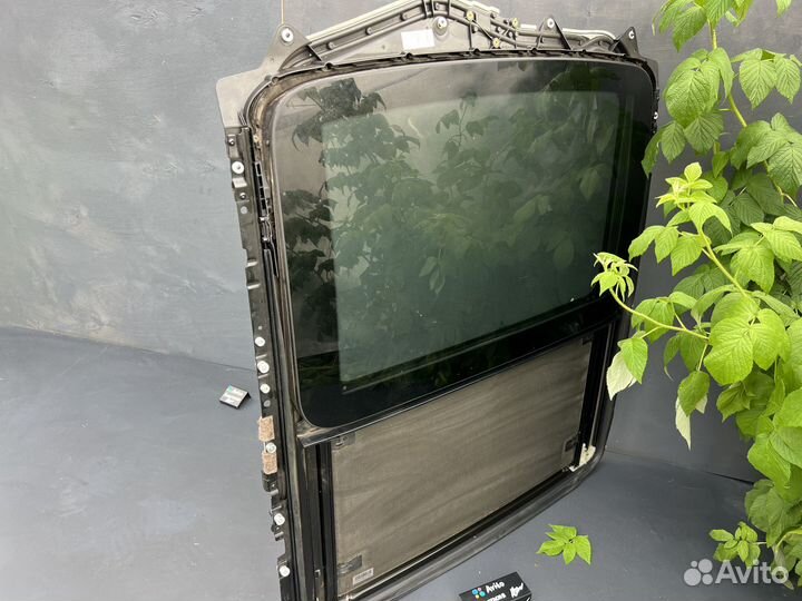 Люк стекло BMW F01 F02