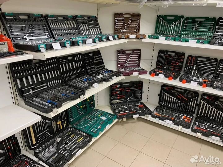 Набор инструментов, ключей для автомобиля гарантия