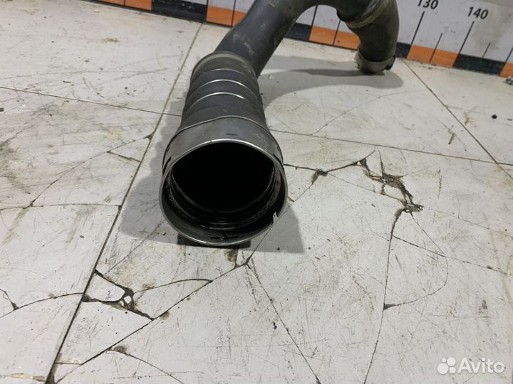 Патрубок интеркулера BMW 1 F40