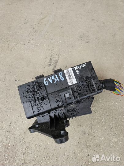 Блок предохранителей Ford Transit Custom