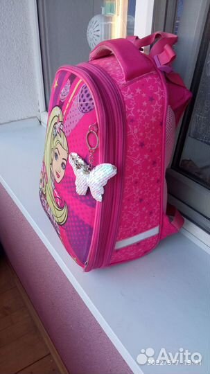 Школьный рюкзак