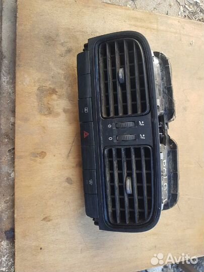 Дефлектор воздушный VW Polo (Sed RUS) 2011);Polo