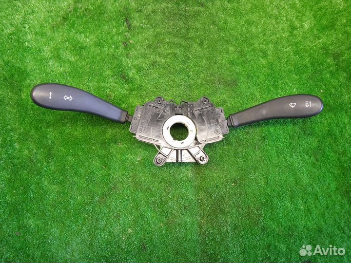 Блок подрулевых переключателей Chevrolet Niva