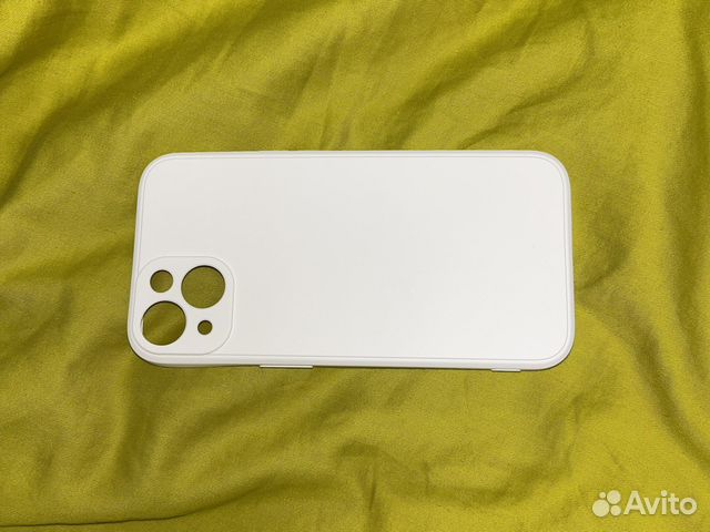 Чехол на iPhone 13