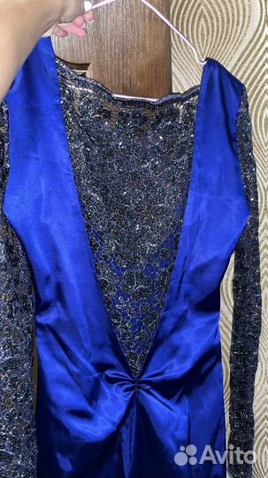 Вечернее платье