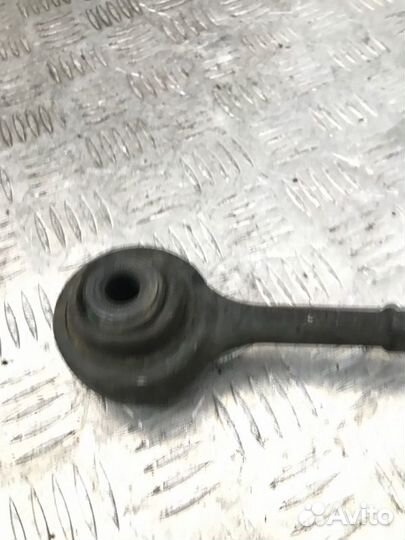 Поперечный рычаг подвески передний правый Bmw X1