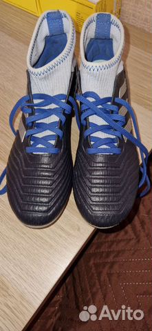 Футбольные бутсы adidas predator