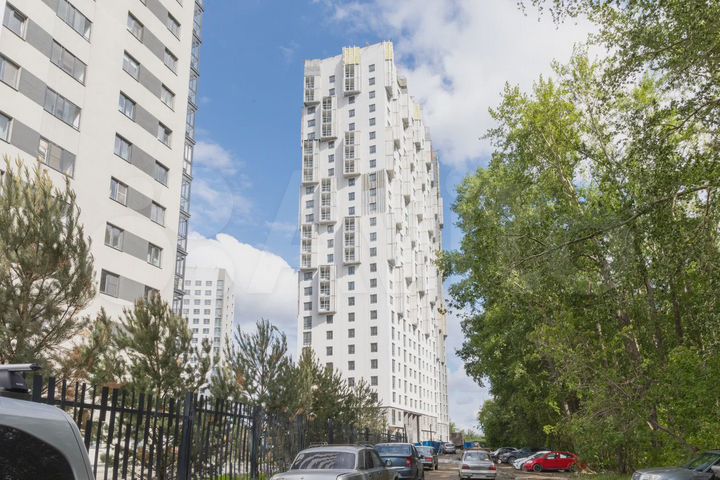 2-к. квартира, 74,1 м², 16/25 эт.