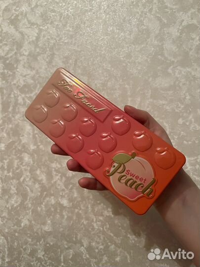 Палетка теней Too Faced Sweet Peach