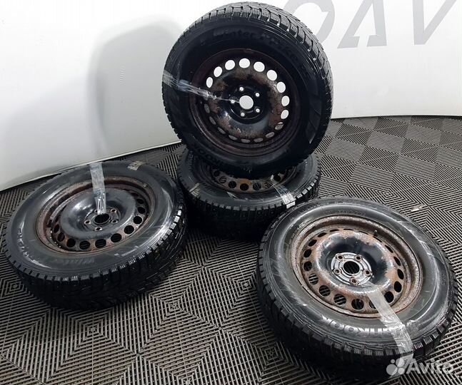 Колёса VW Skoda Hankook 215/65 R16 зима