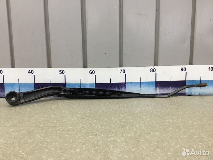 Поводок стеклоочистителя передний левый Chevrolet
