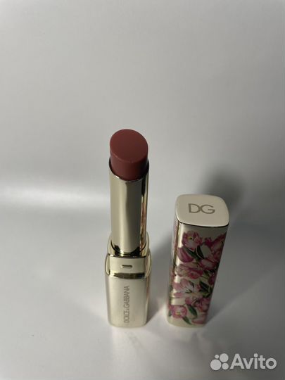 Dolce gabbana оттеночный бальзам для губ
