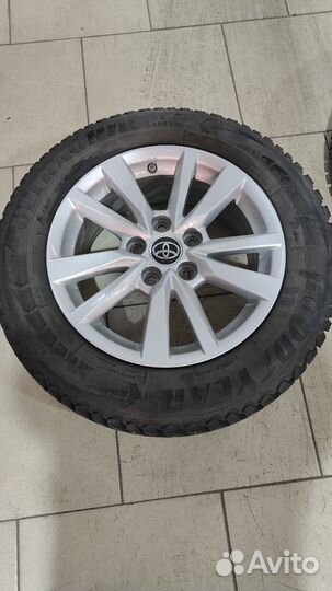 Колеса зимние оригинал 205/65r16 Toyota