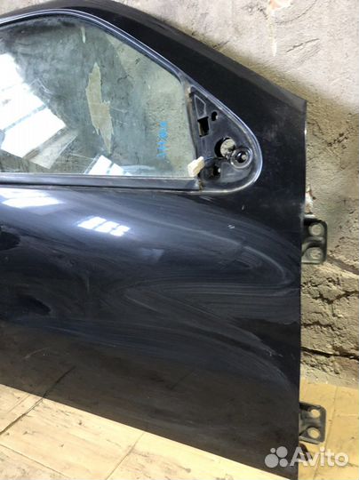 Передняя правая дверь Fiat Albea