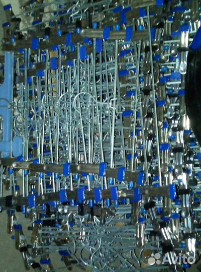 Вешалки 1шт