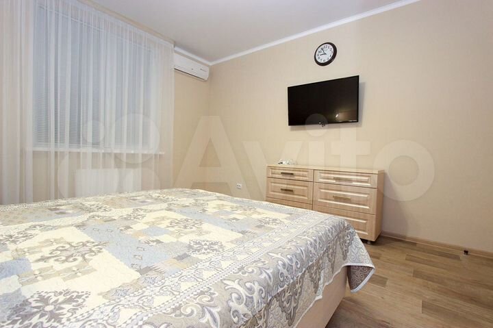 2-к. квартира, 80 м², 1/5 эт.