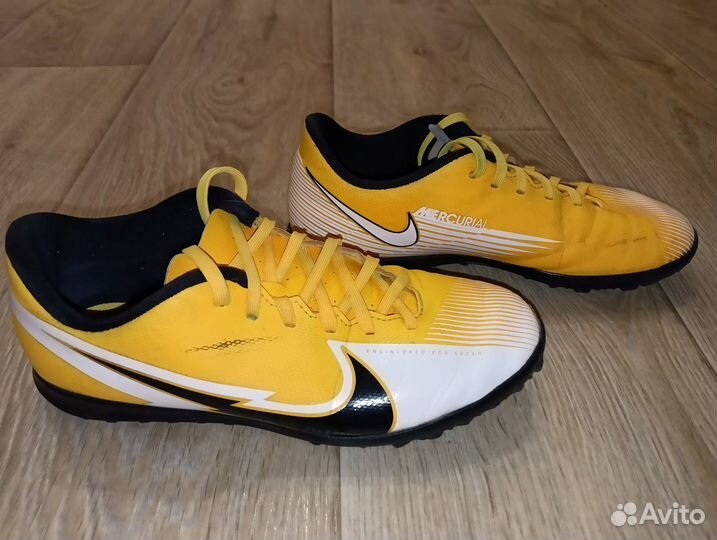 Футбольные бутсы nike mercurial vapor 13