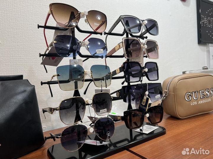 Солнцезащитные очки женские