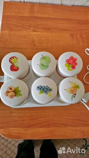 Йогуртница Vitek VT-2600