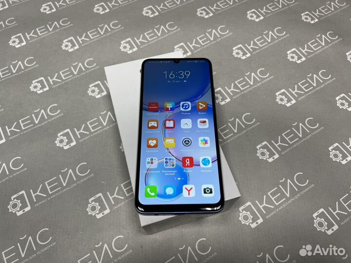 HUAWEI nova Y70, 4/64 ГБ