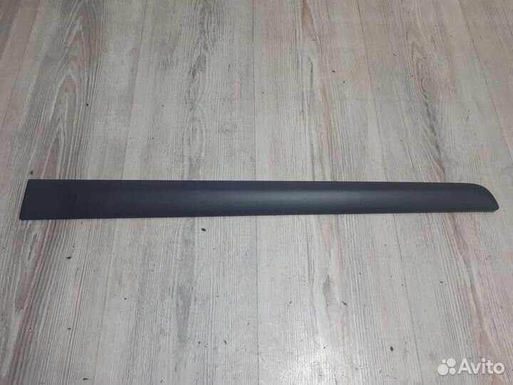 Накладка молдинг двери Nissan note E11 Прав