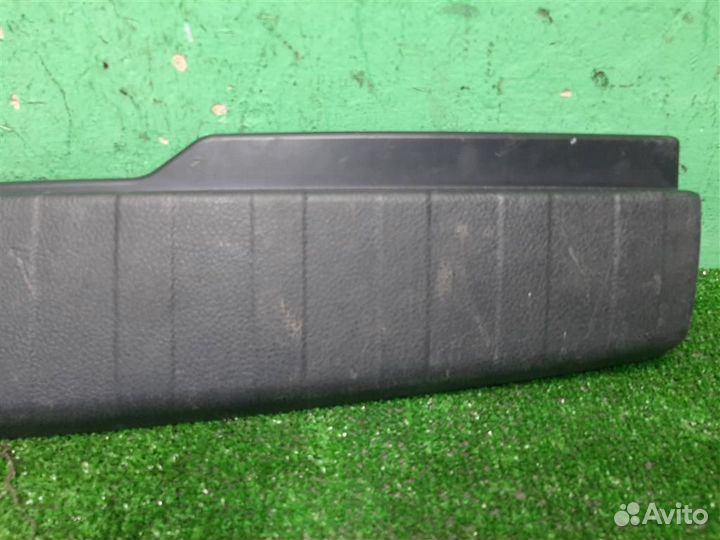 Накладка проема багажника Subaru Legacy/ Outback