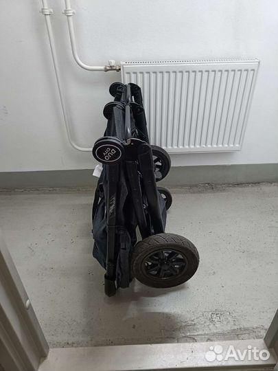 Коляска для двойни pituso