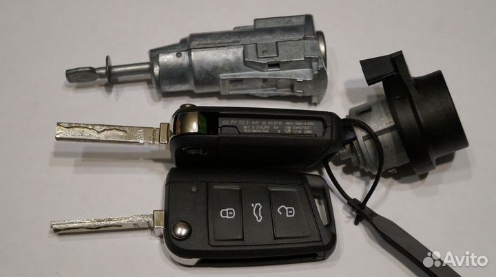 Комплект личинки ключи Шкода Рапид, Скала, Камик