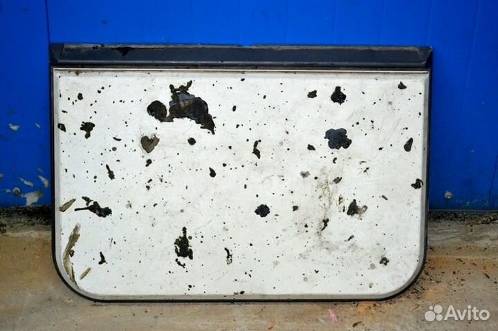 Люк в крыше iveco EuroTech (01.92)