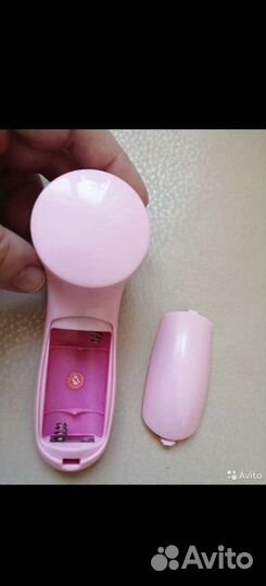 Машинка для массажа и чистки лица