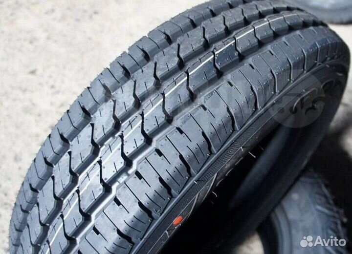 Antares NT3000 215/70 R15C