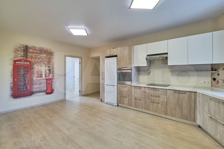 3-к. квартира, 93,3 м², 2/10 эт.