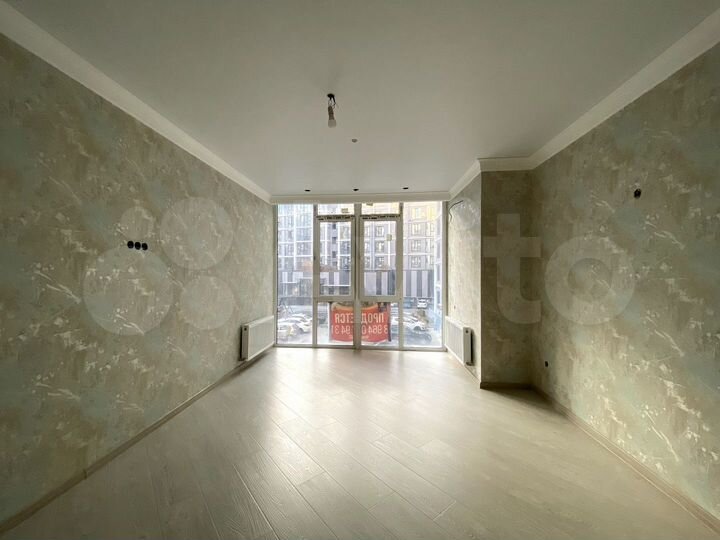 2-к. квартира, 72 м², 2/10 эт.