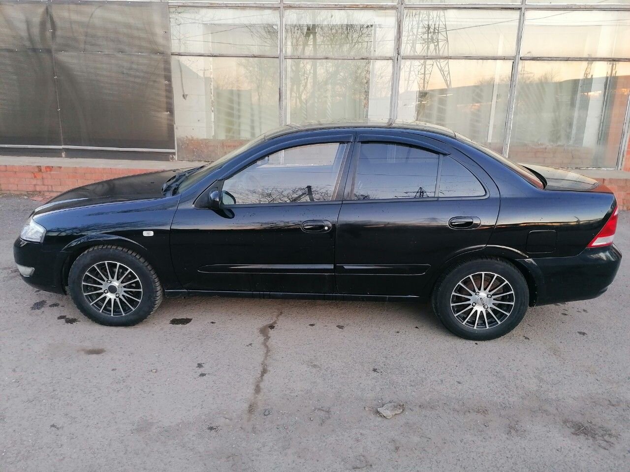 Nissan Almera Classic: фото владельца