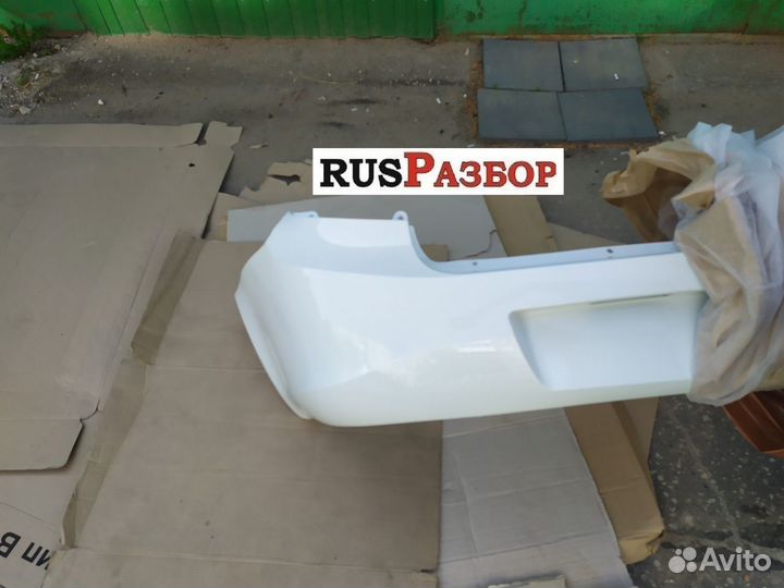 Бампер задний окрашенный в цвет Лада Гранта 2190