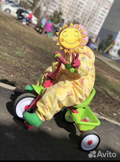 Трехколесный велосипед