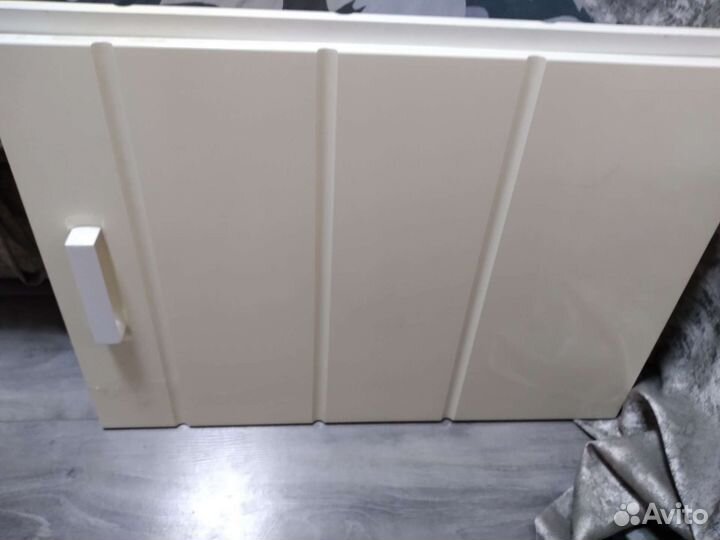 Полка(шкаф) настенная белая