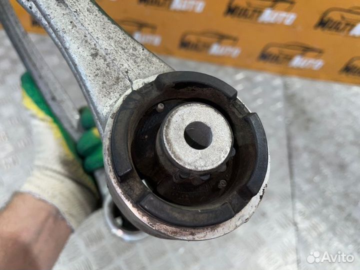 Рычаг подвески верхний передний левый Mercedes